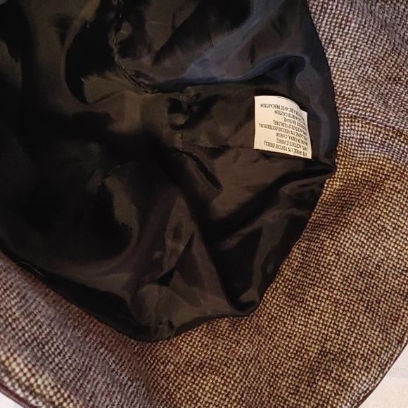 Wool with Leather Trim Bucket Hat - Picture 9 of 12